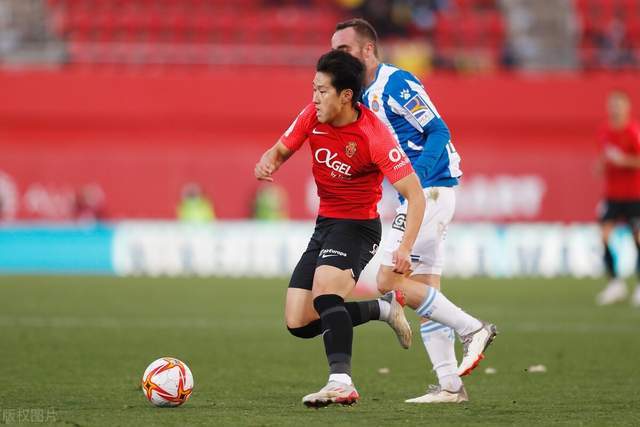 斯诺克世锦赛：丁俊晖成功晋级 16强战对阵赵心童