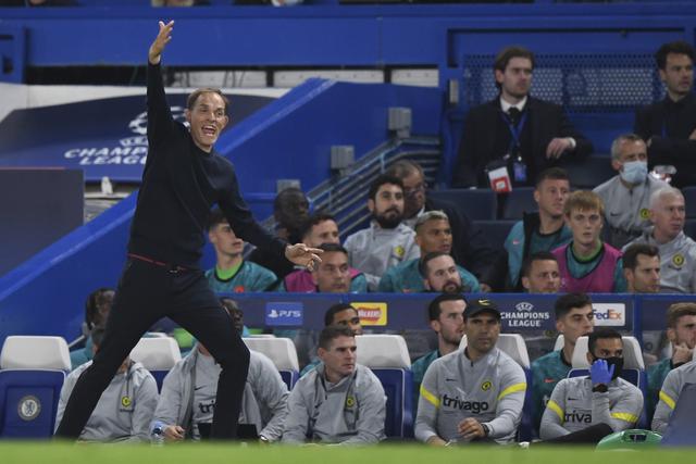 霍勒迪26分东契奇空砍三双 绿军力克独行侠2-0