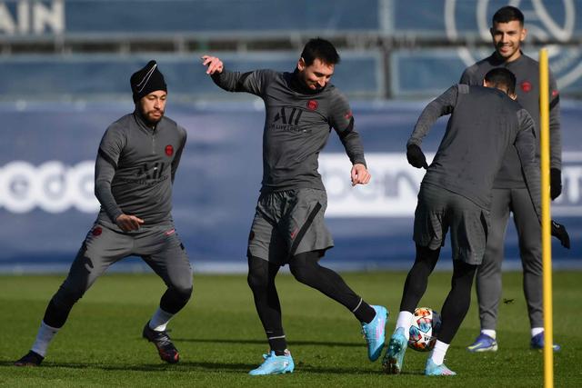 19分12篮板！李月汝取得WNBA生涯首次两双